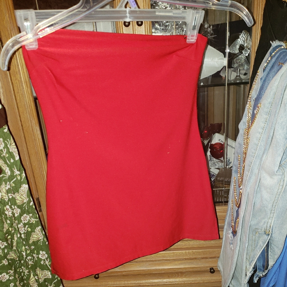 Red strapless top